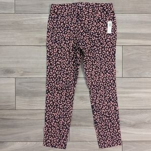 🥁 Old Navy Pink and Navy Cheetah Print Pixie Ankle Pants
